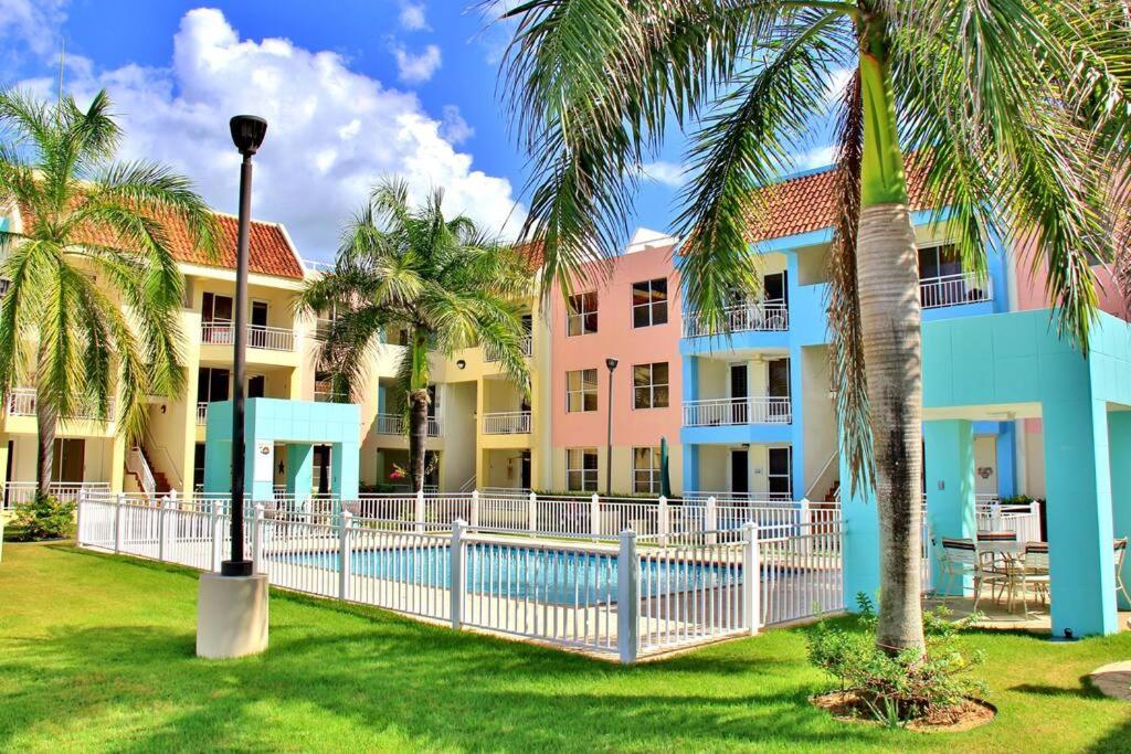 Summer All Year! Oceanfront With Pool A/C Aguadilla Luaran gambar