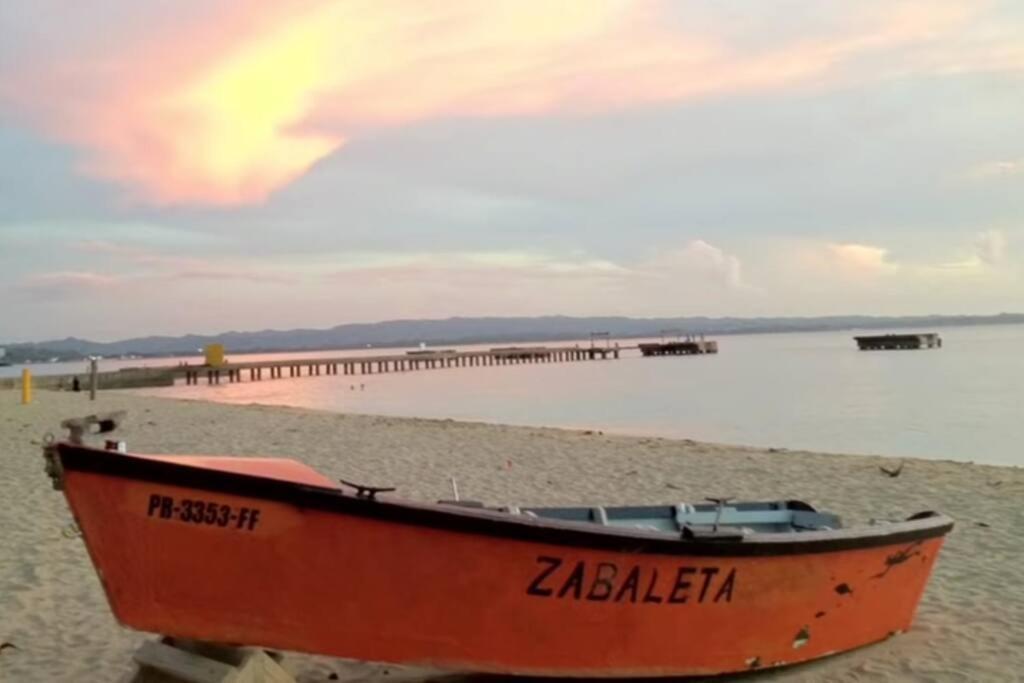 Summer All Year! Oceanfront With Pool A/C Aguadilla Luaran gambar