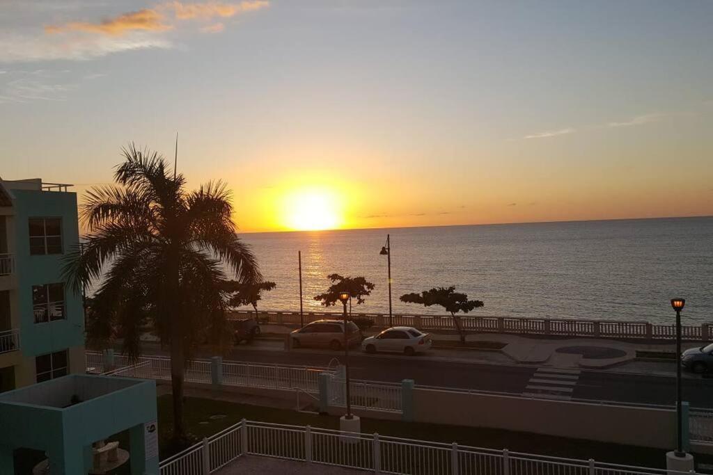 Summer All Year! Oceanfront With Pool A/C Aguadilla Luaran gambar